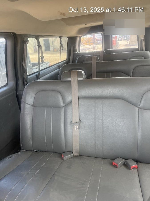 2023 CHEVROLET Express Van - Rental