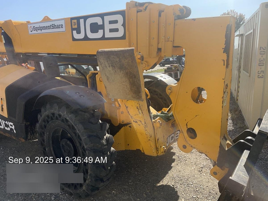 2019 JCB 510-56 Canopy, 74 HP, Solid Tires, STD Worklight, Beacon, Aux Hydraulics, Lifting Eye, Back up Alarm w/66" Carriage/60" Forks