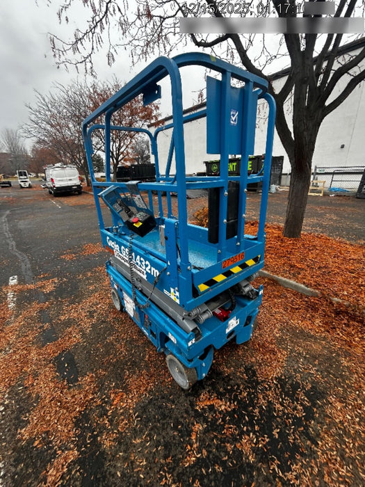 2022 GENIE GS-1432