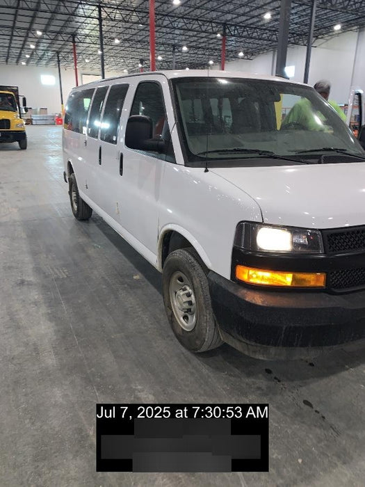 2023 CHEVROLET Express Van - Rental