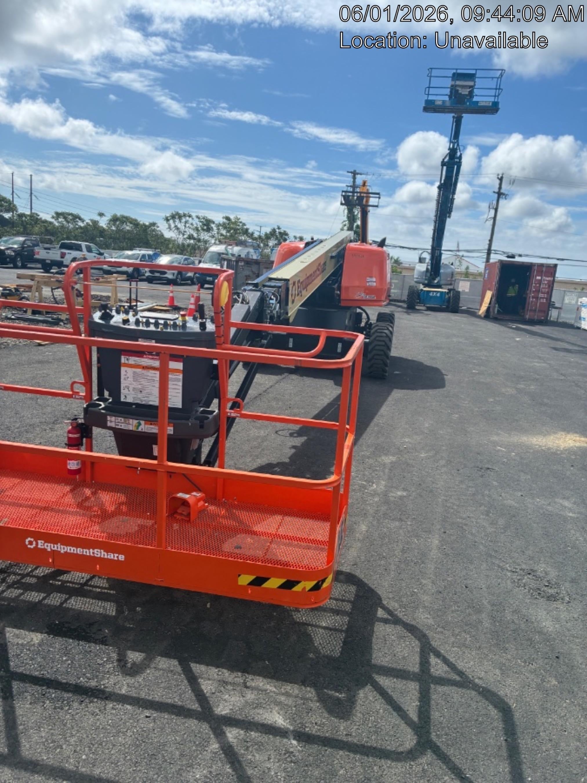 2025 JLG 660SJ