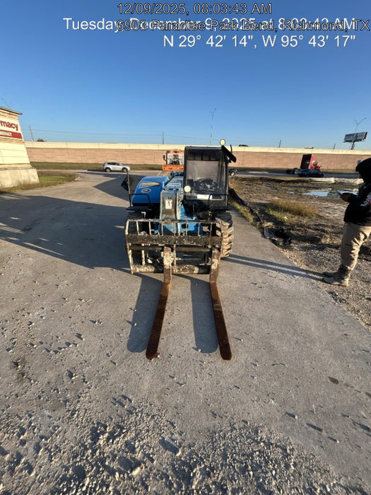 2019 Genie GTH-5519 Cab/Heat/AC, Solid RT Tires, LED Work Lights, Beacon w/48" Carriage, 48" Forks