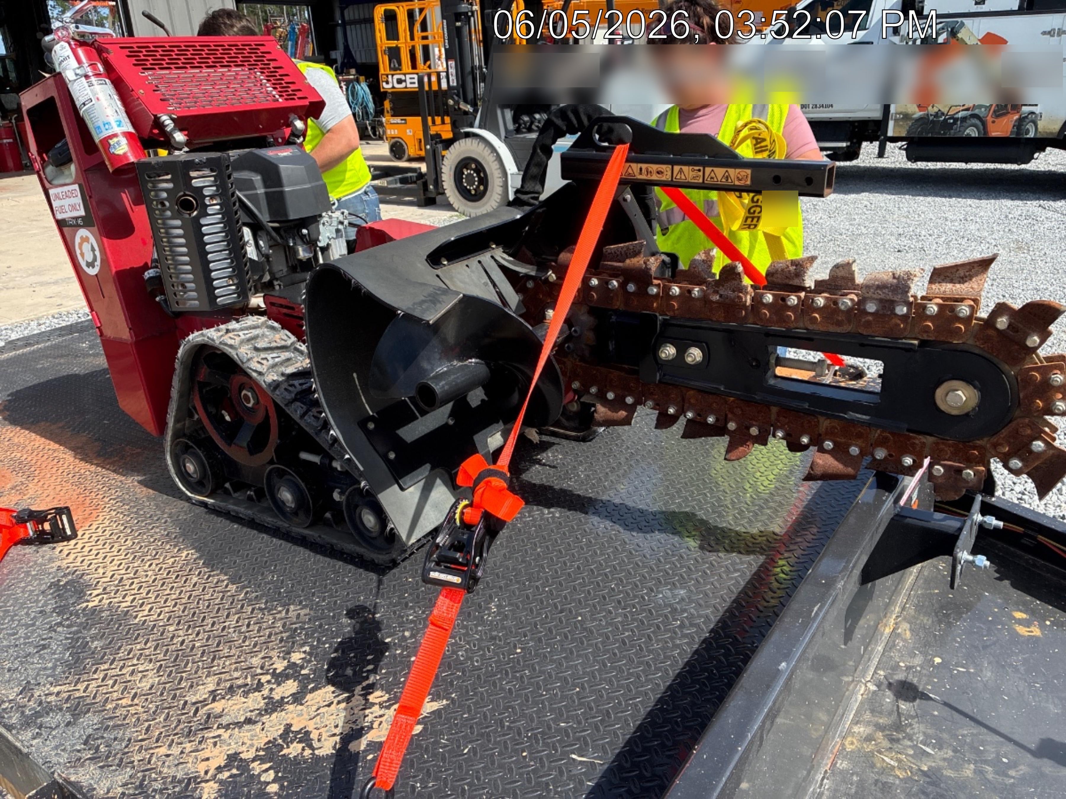 2023 TORO TRX-16