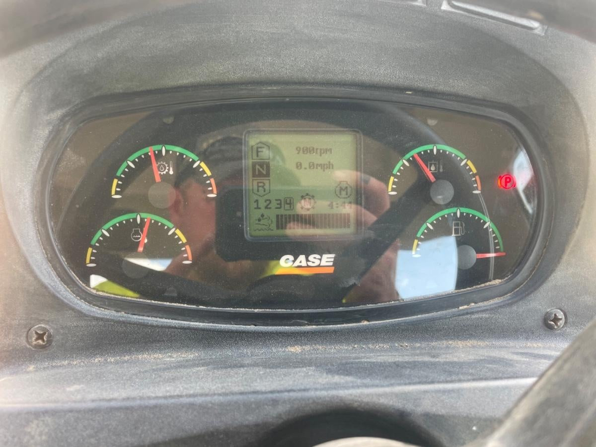 2015 CASE 821F