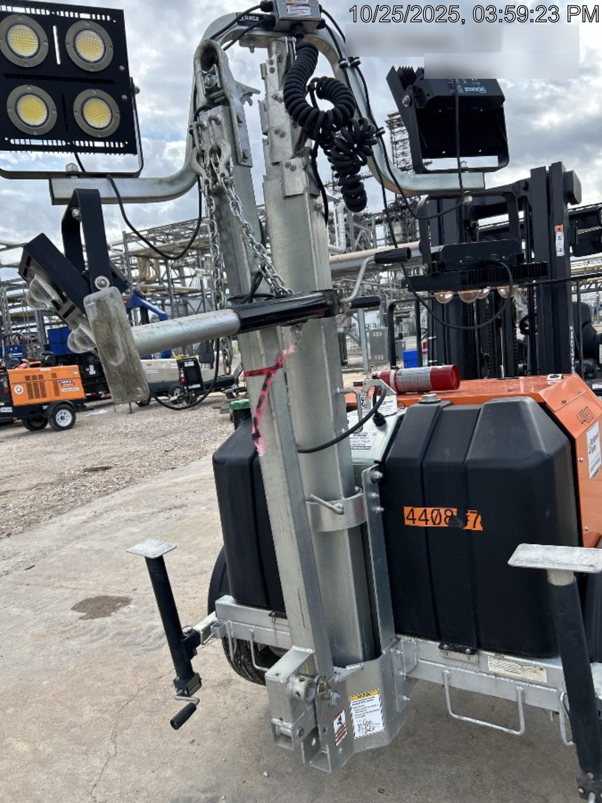 2024 Wanco WLTT-4MM4K Diesel, Deep Sea Controller, Shore Power Plug, Auto Start, (4) 350W LED Floodlights, 4kW Generator, 60 Gal Fuel Tank, 2" Ball, T3