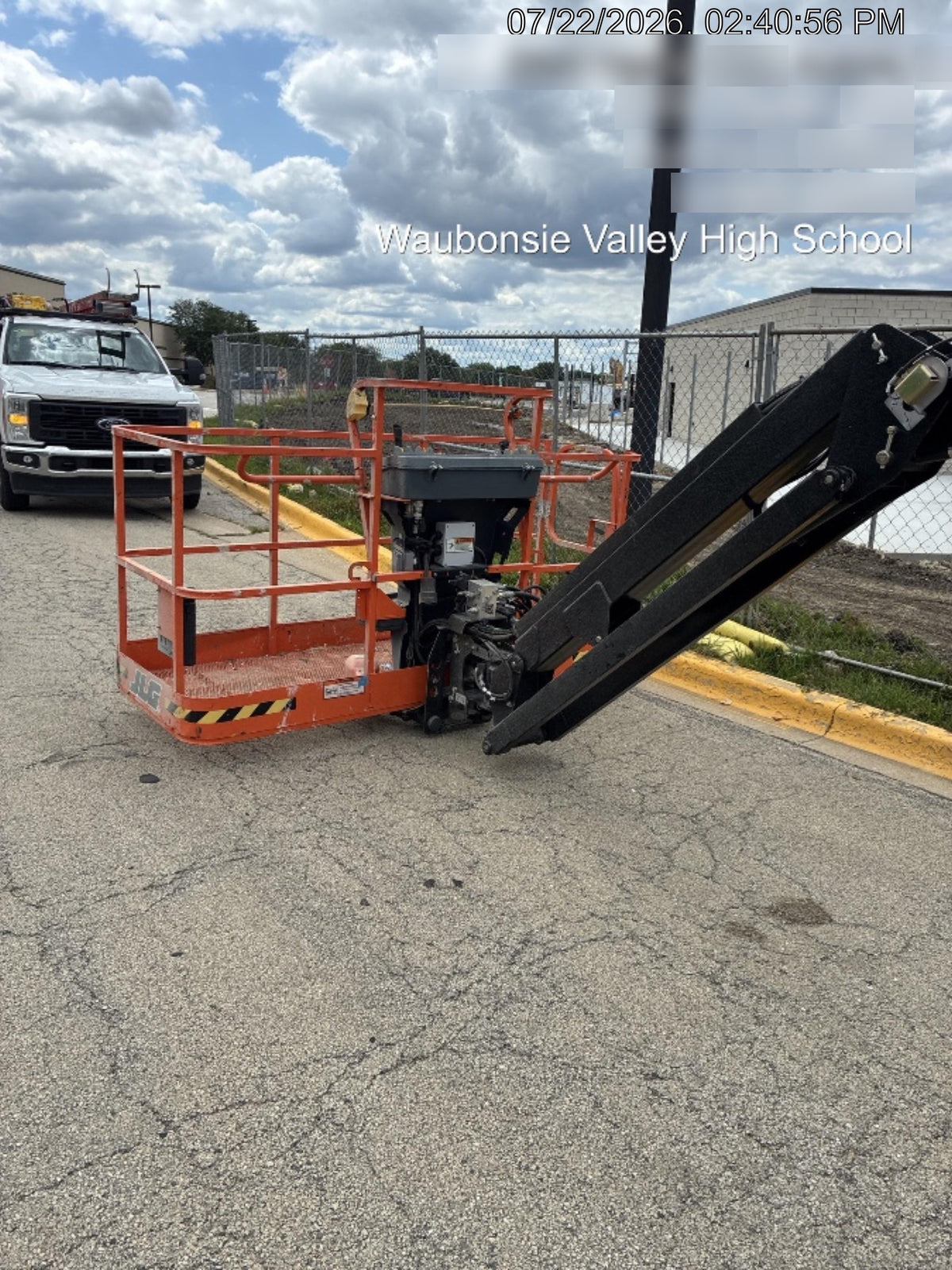 2024 JLG 660SJ