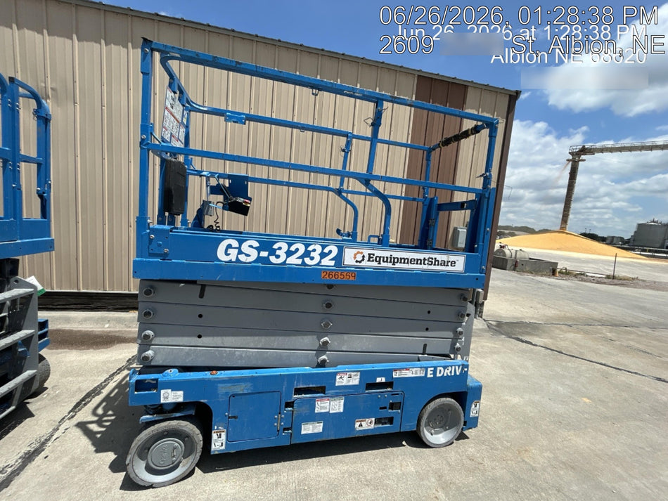 2022 GENIE GS-3246
