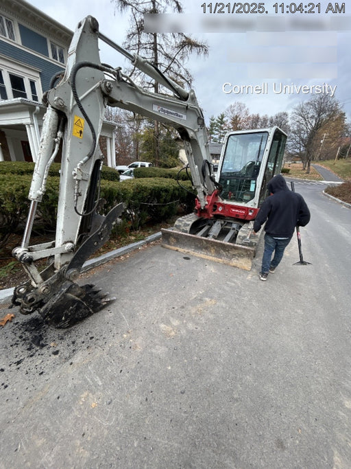 2025 TAKEUCHI 18" HD Bucket - Takeuchi