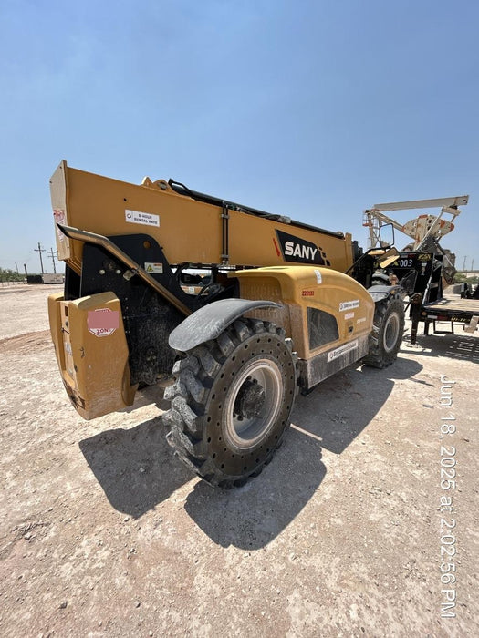 2022 SANY STH1056