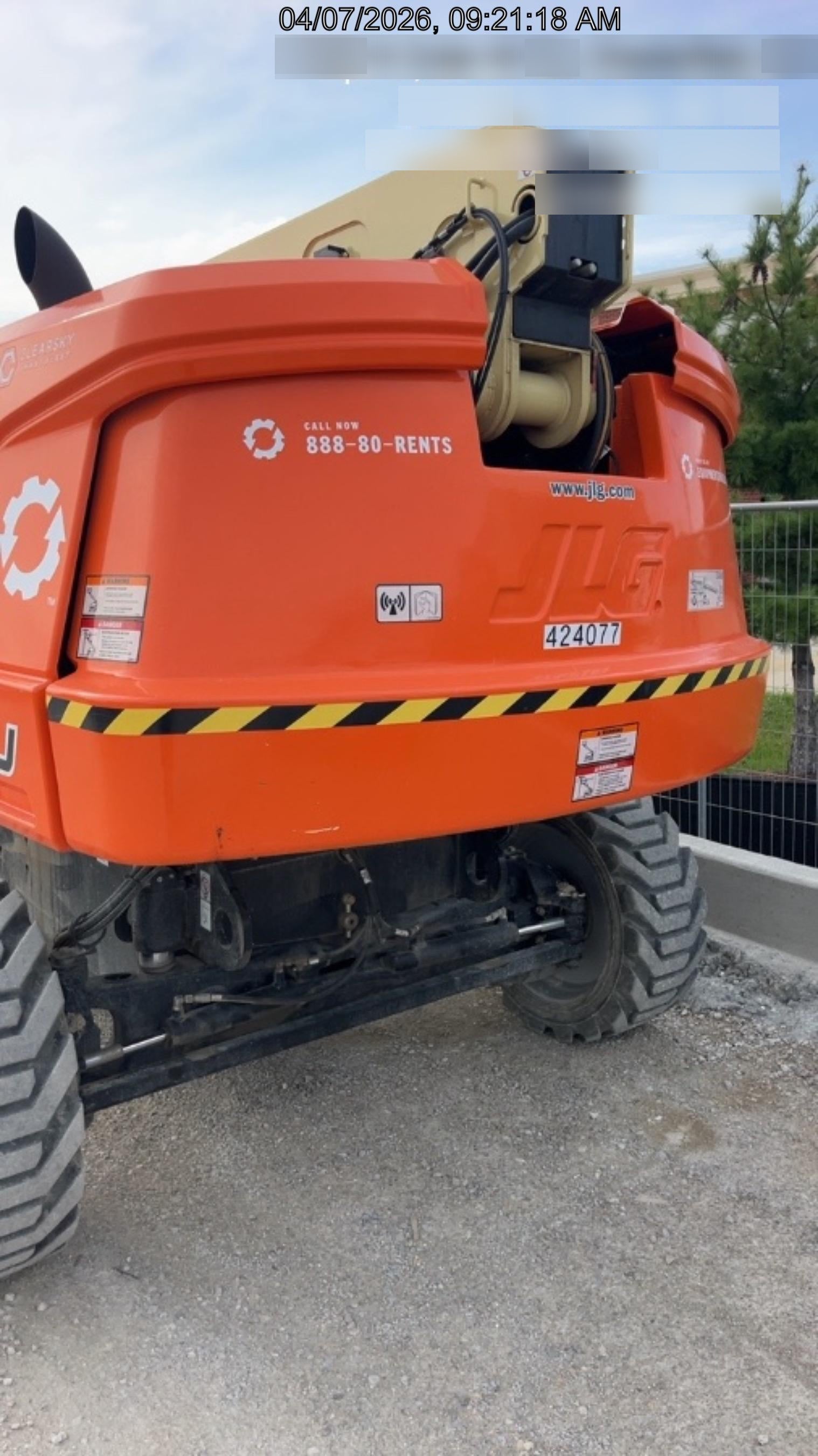 2024 JLG 660SJ