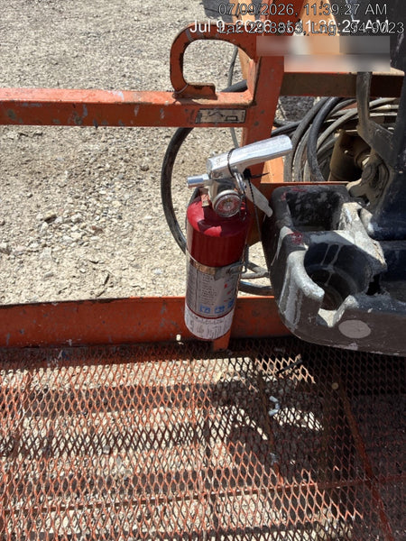 2023 JLG 660SJ