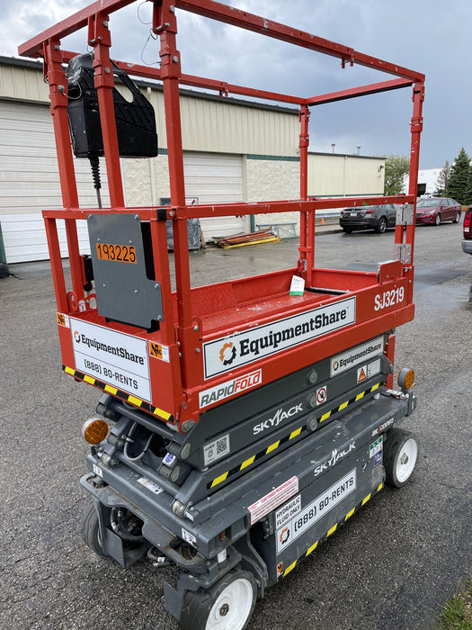 2021 SKYJACK SJ3219