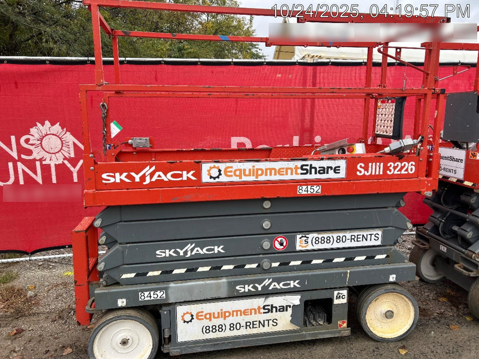 2018 SKYJACK SJIII-3226