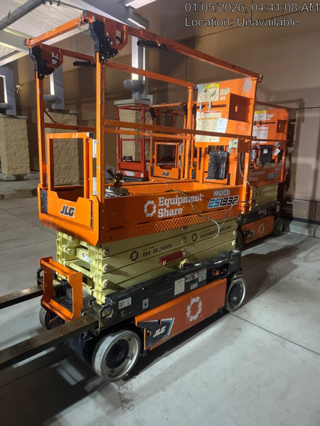2022 JLG ES1932