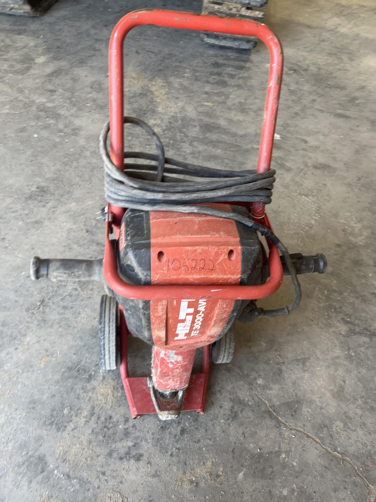 2020 HILTI TE 3000-AVR