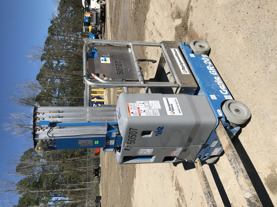 2019 GENIE GR-20