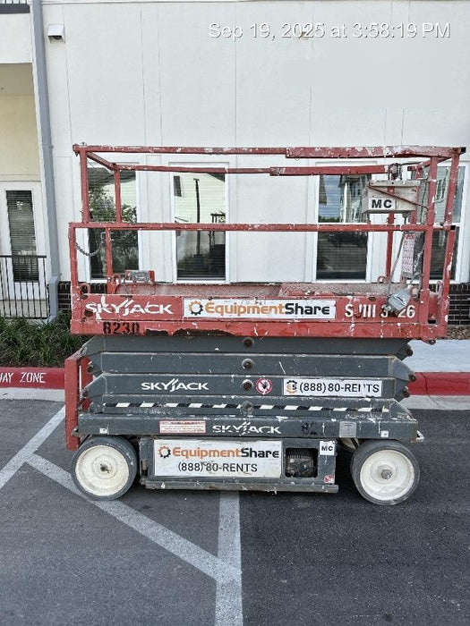 2018 Skyjack SJIII-3226 Skyjack SJIII3226 Scissor Lift w/Trojan Batteries