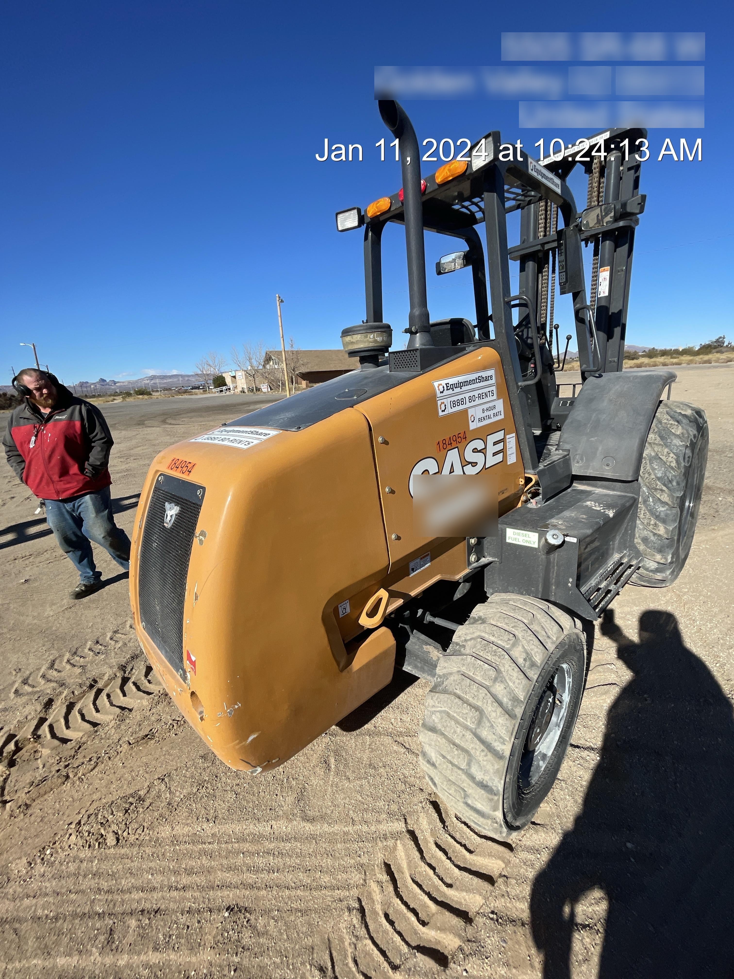 2021 CASE 588H