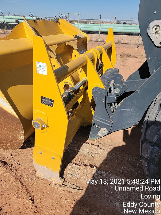 2020 JOHN DEERE 96" Loader Fork Carriage - John Deere