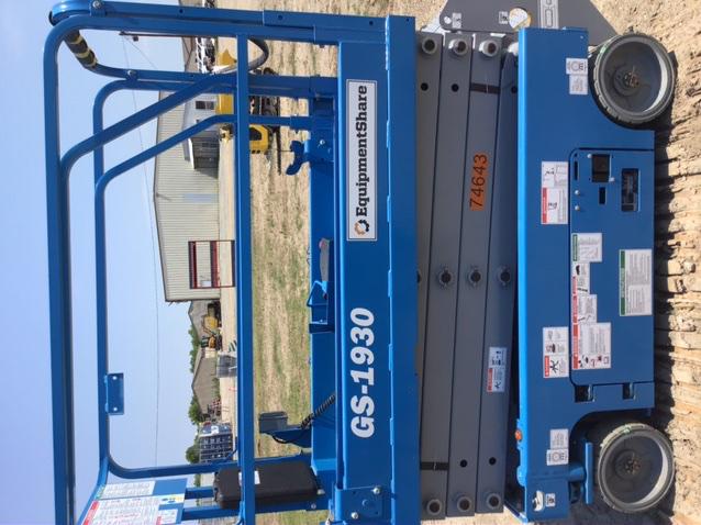 2020 Genie GS-1930 Fixed rails with chain entry gate - Pre A92.20