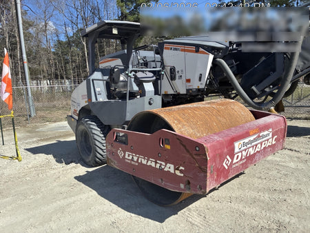 2020 DYNAPAC CA1400D