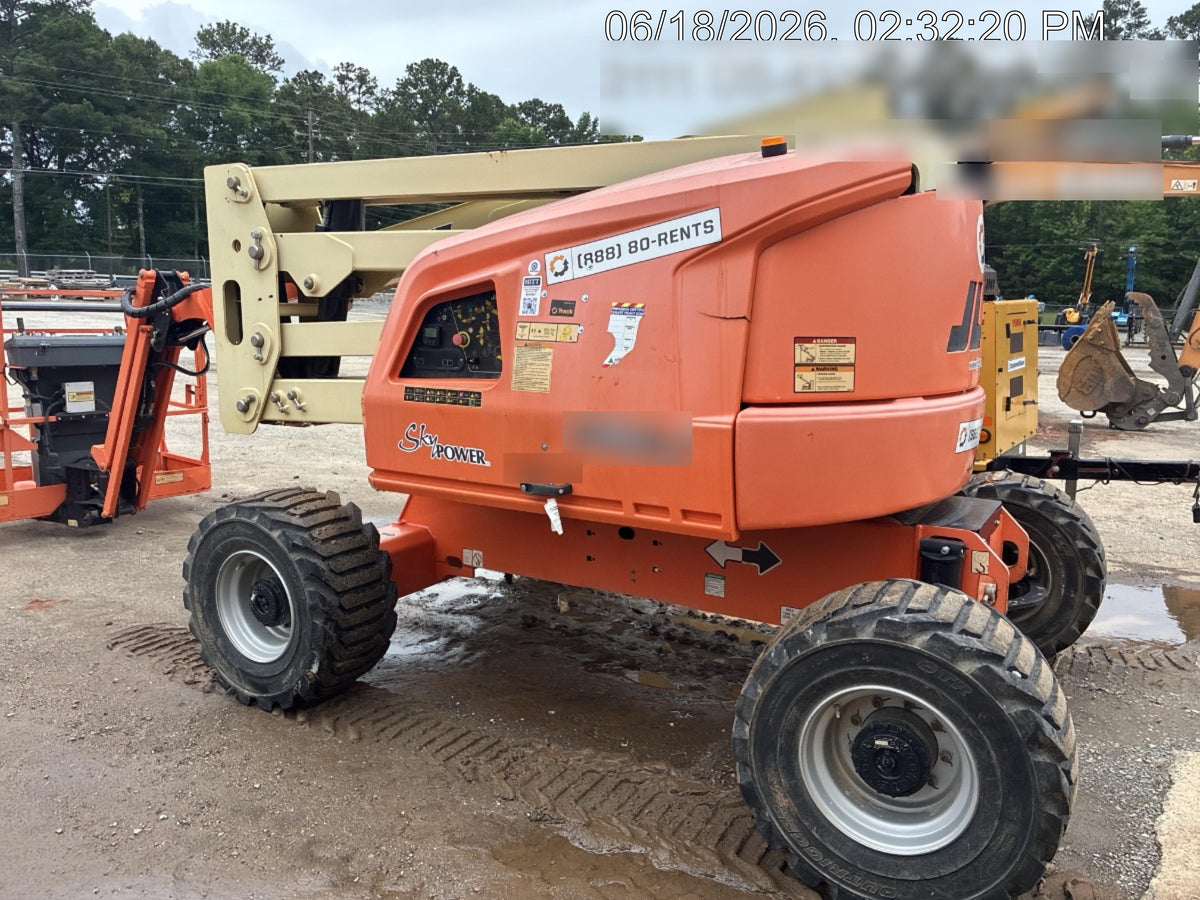 2019 JLG 450AJ