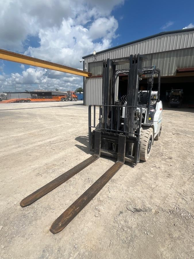 2022 UNICARRIER PF80N