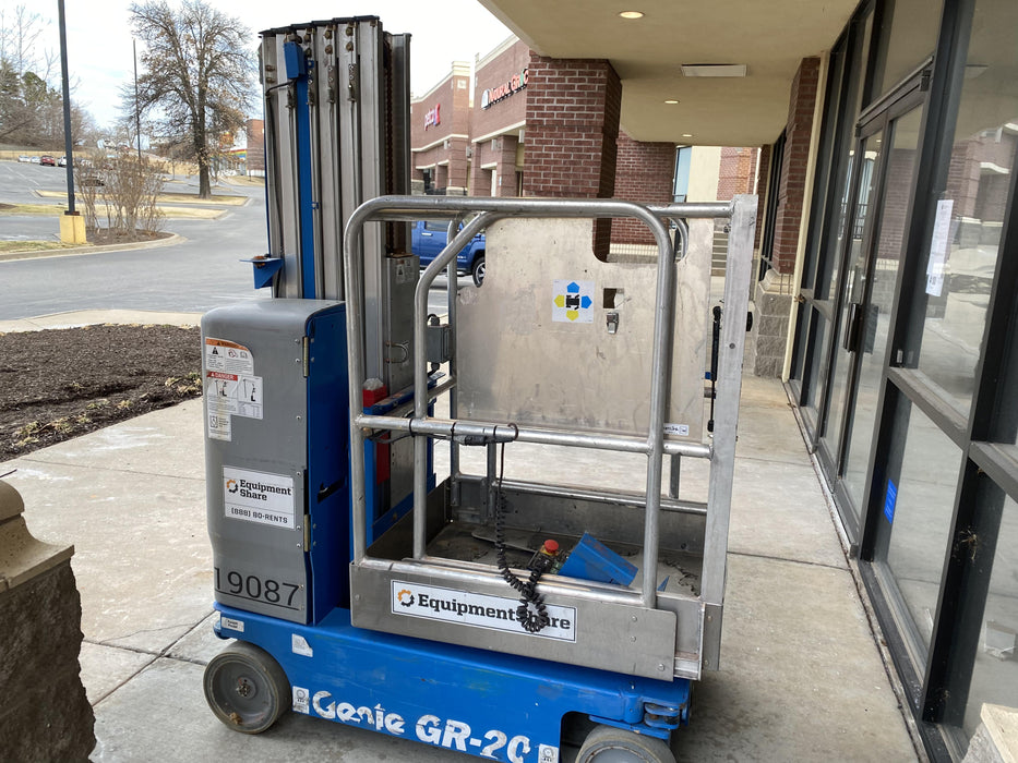 2018 GENIE GR-20