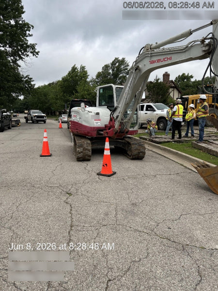 2019 Takeuchi TB290 Cab/Heat/AC Rubber tracks, Dozer blade, Travel alarm, Auxiliary hydraulics w/Manual QC, Hydraulic thumb, 18", 24", and 36" Buckets