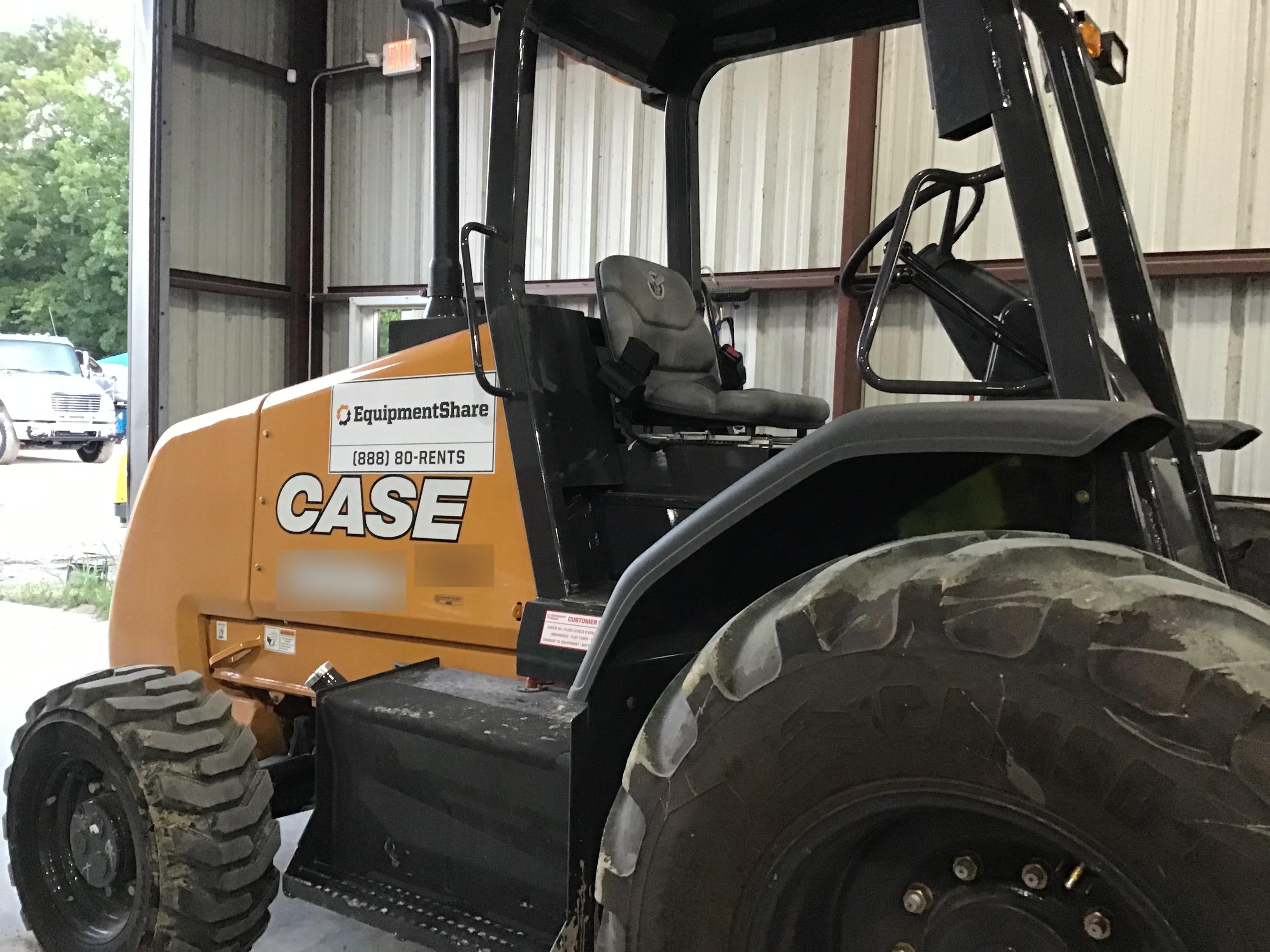 2019 CASE 588H