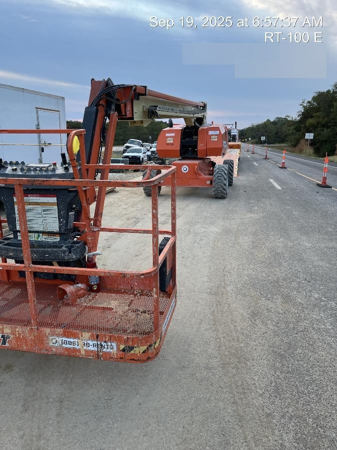 2021 JLG 860SJ