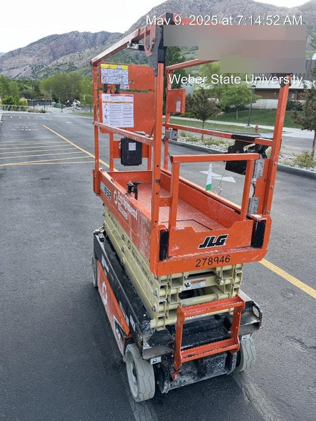 2022 JLG ES1932