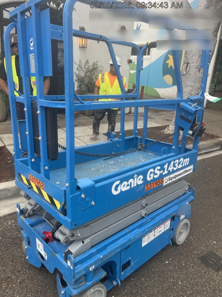 2023 GENIE GS-1432