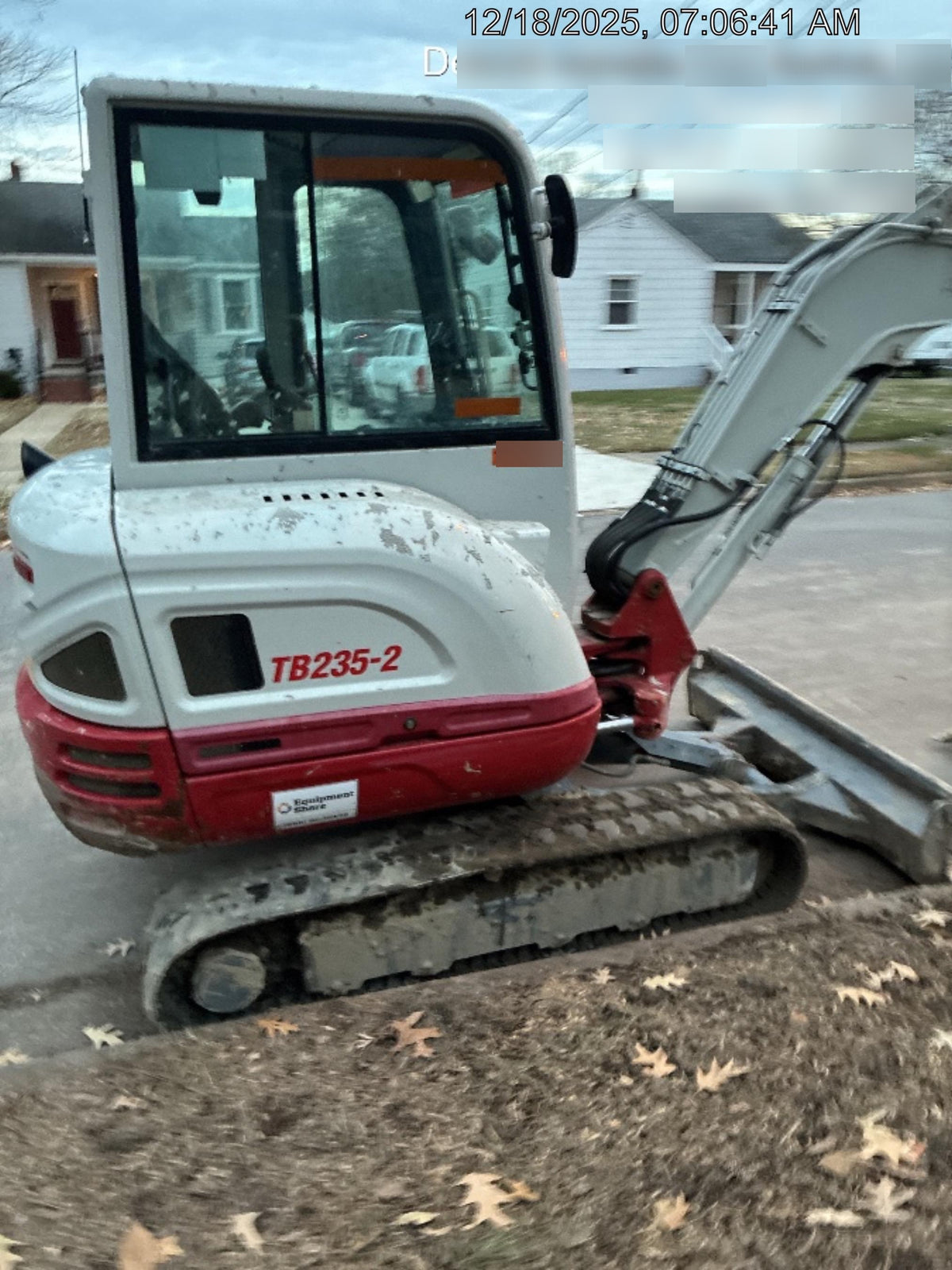 2021 TAKEUCHI TB235-2CR