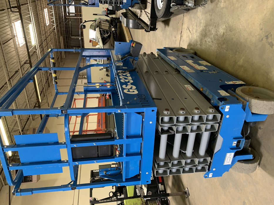 2020 Genie GS-3232 Standard, Folding half height swing gate