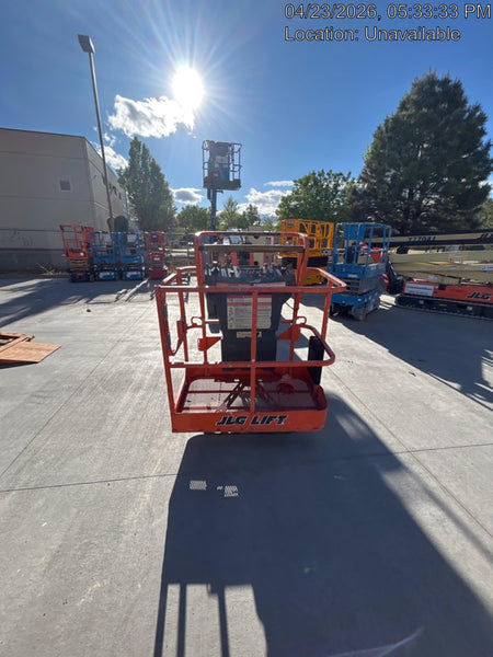 2019 JLG E400AJPN