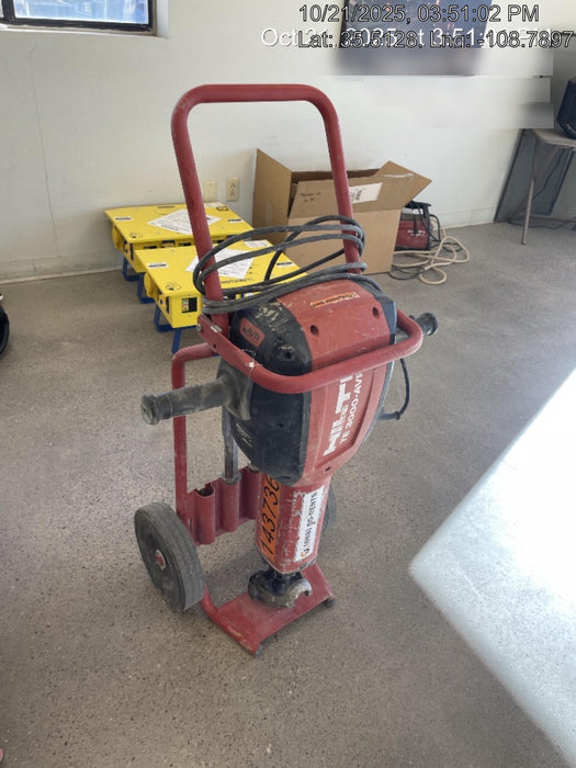 2021 HILTI TE 3000-AVR