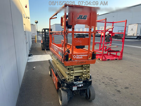 2022 JLG ES2632