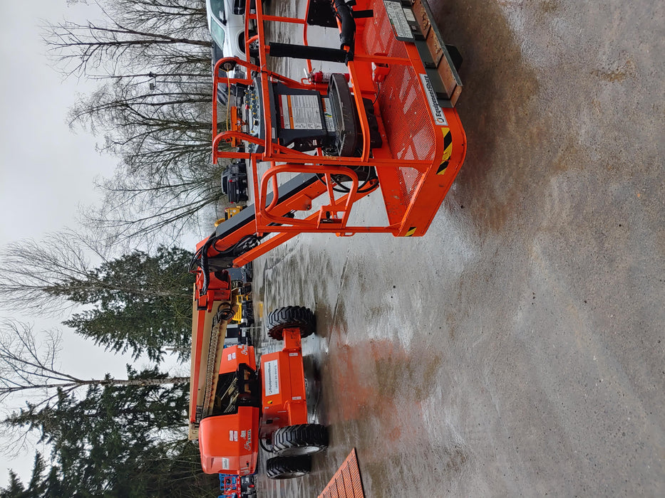 2020 JLG 660SJ