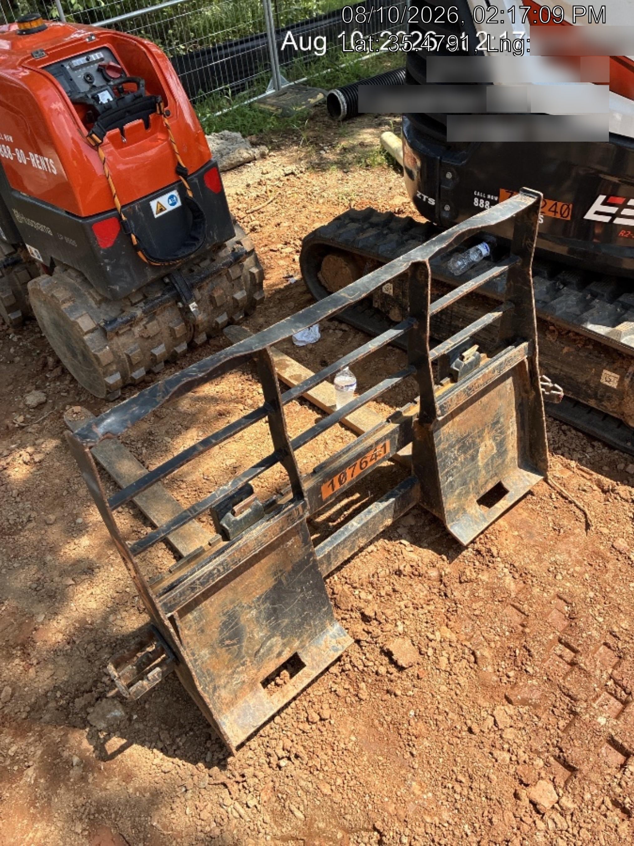 2020 PALADIN 48" Pallet Forks