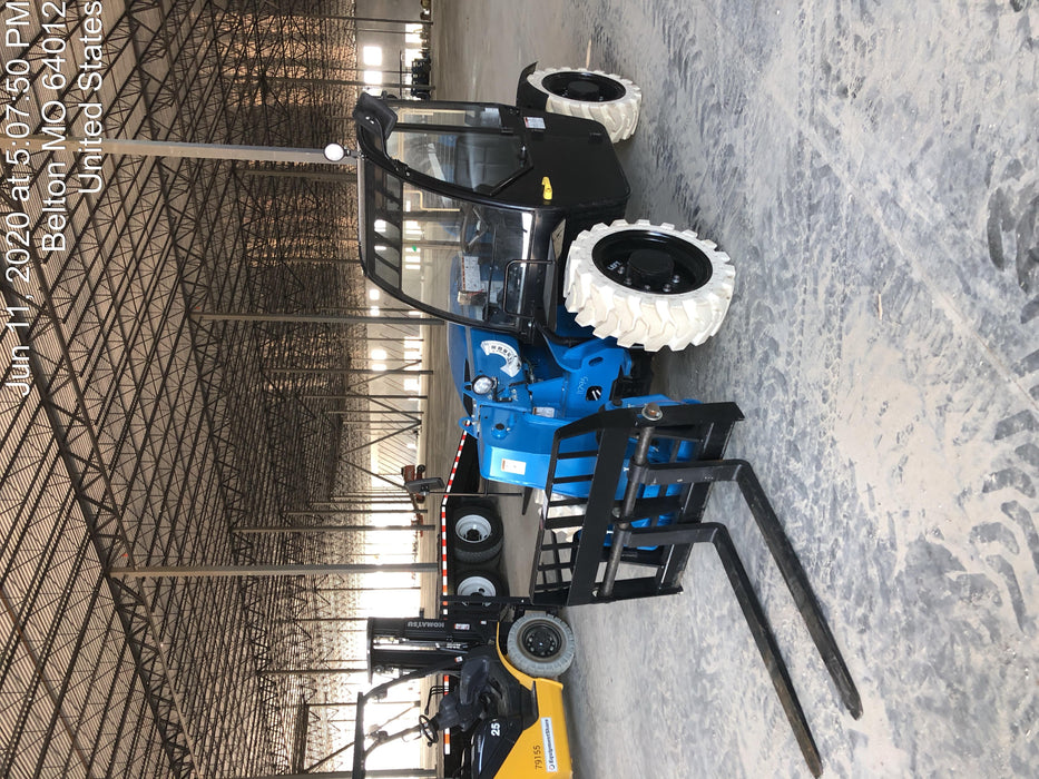 2020 Genie GTH-5519 Cab/Heat/Air, Solid Tires, Work Lights, Beacon, Aux Hydraulics, Back up Alarm
