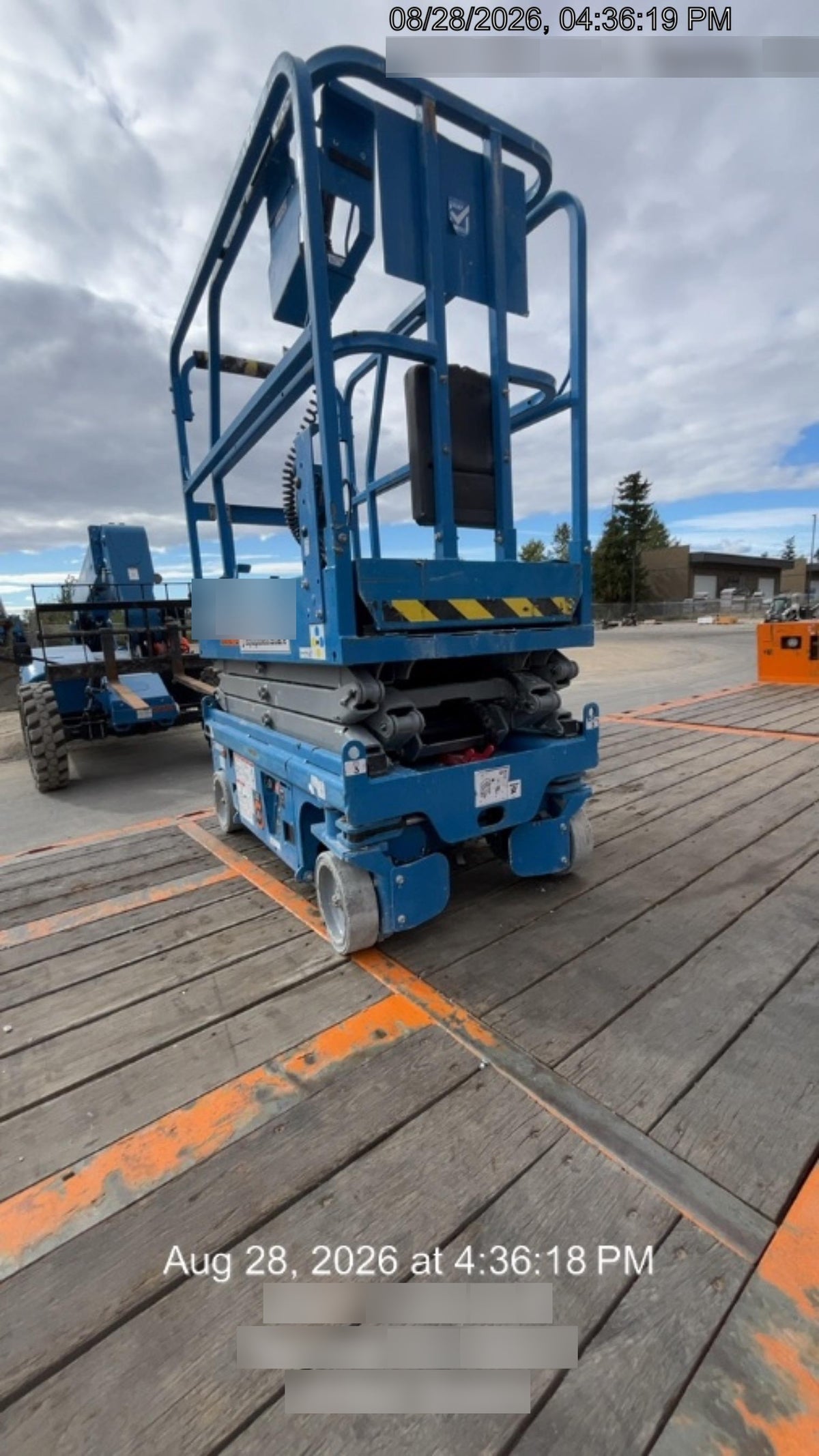 2023 GENIE GS-1432
