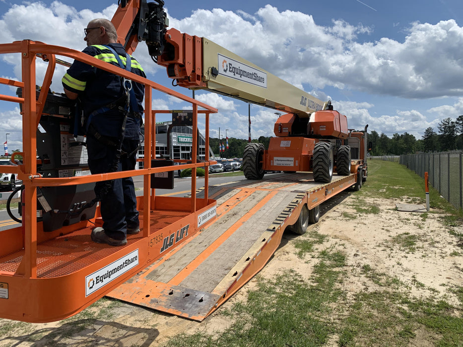 2019 JLG 1350SJP