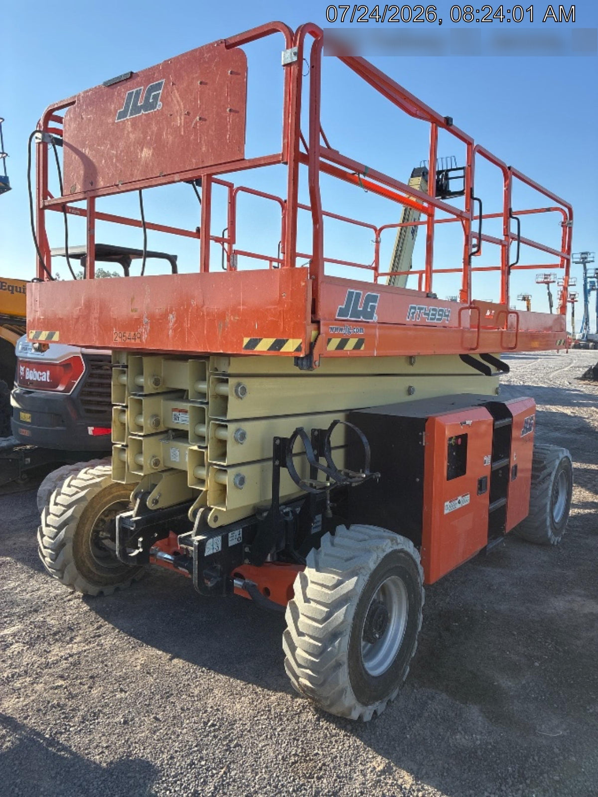 2023 JLG RT4394