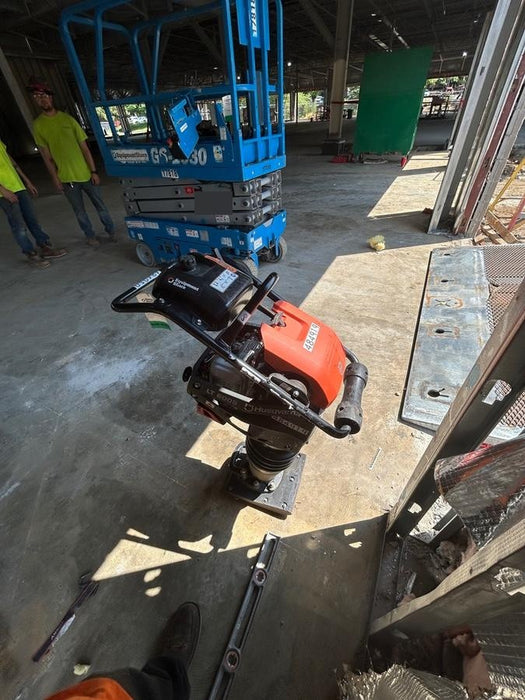 2025 HUSQVARNA LT6005