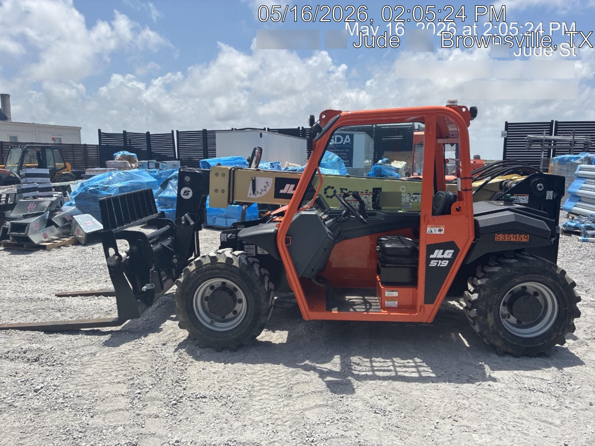 2025 JLG 519