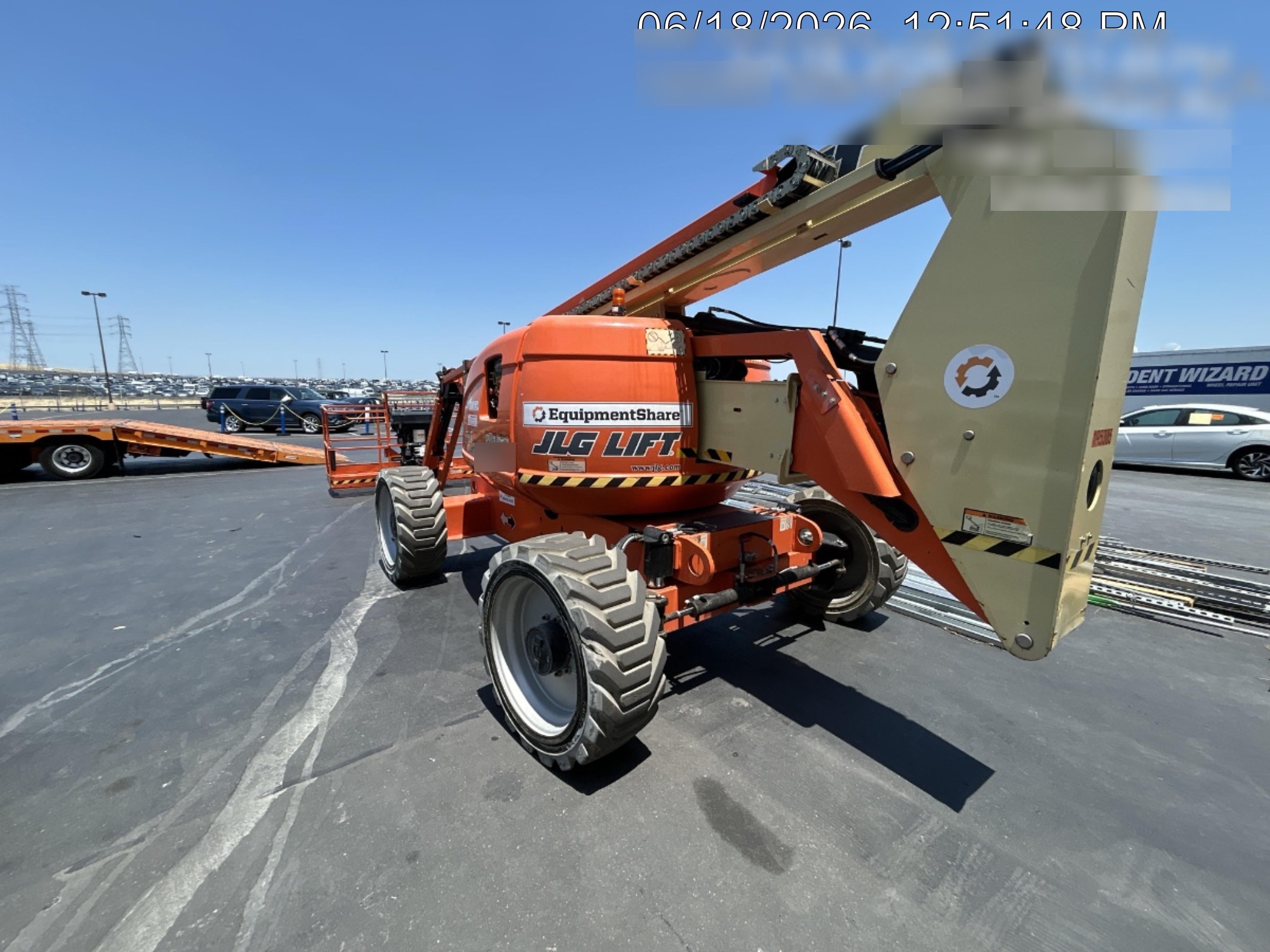 2021 JLG 600AJ