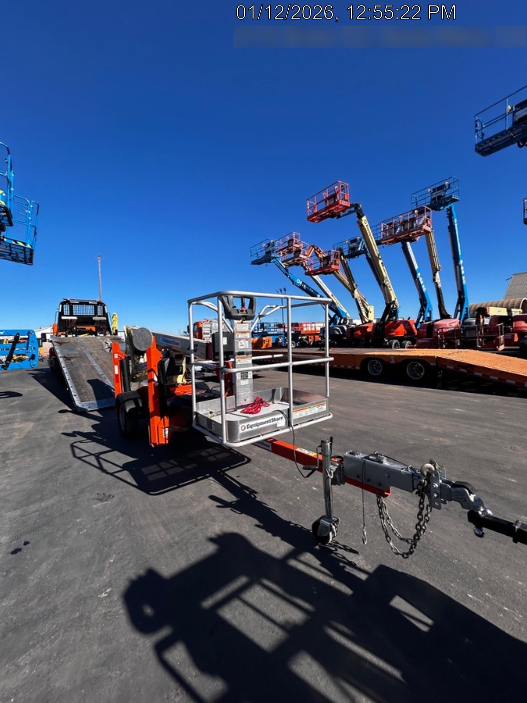 2022 JLG T350
