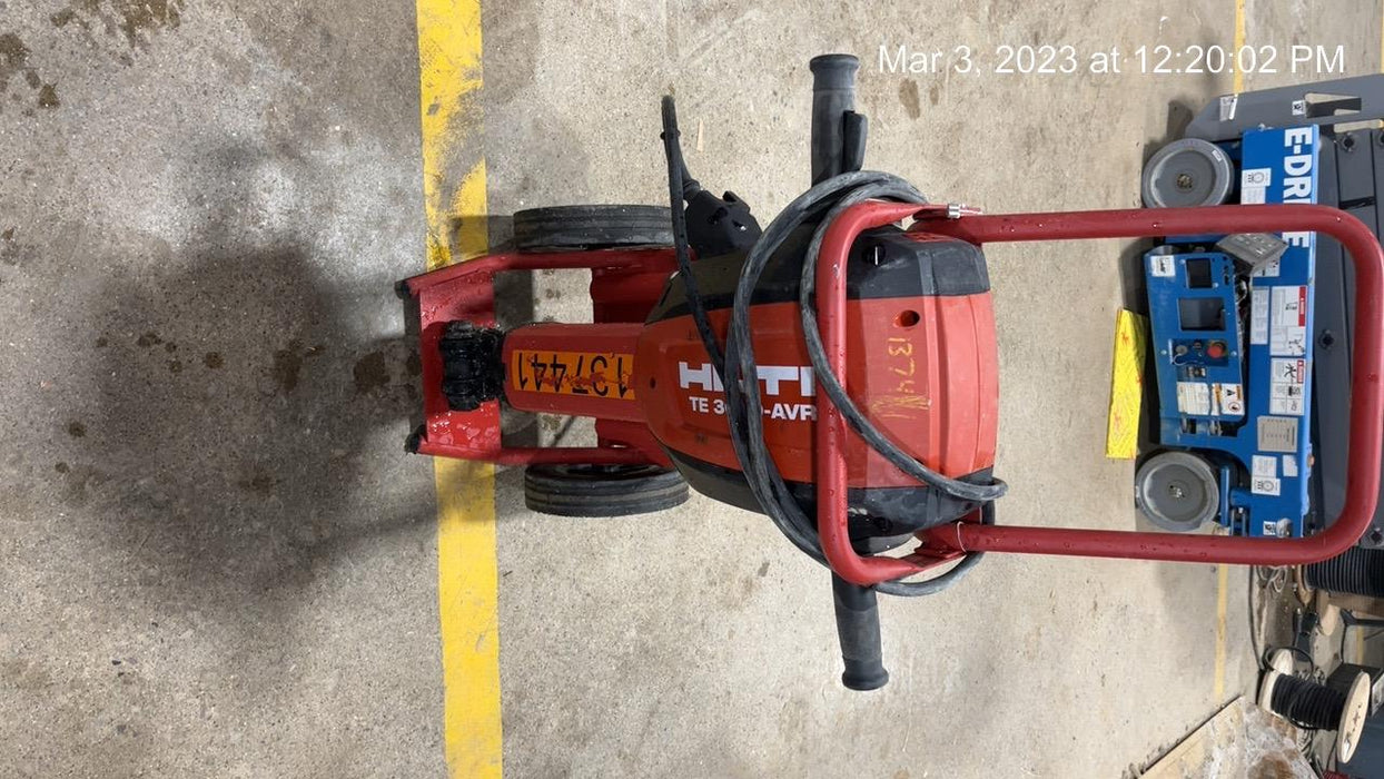 2021 HILTI TE 3000-AVR