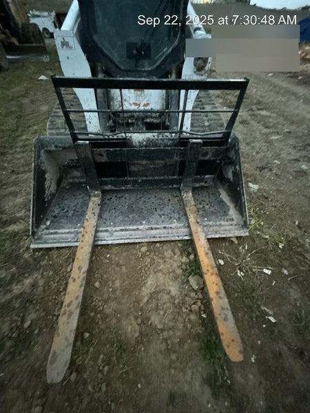 2024 ARROW MATERIAL HANDLING 48" Pallet Forks - Arrow